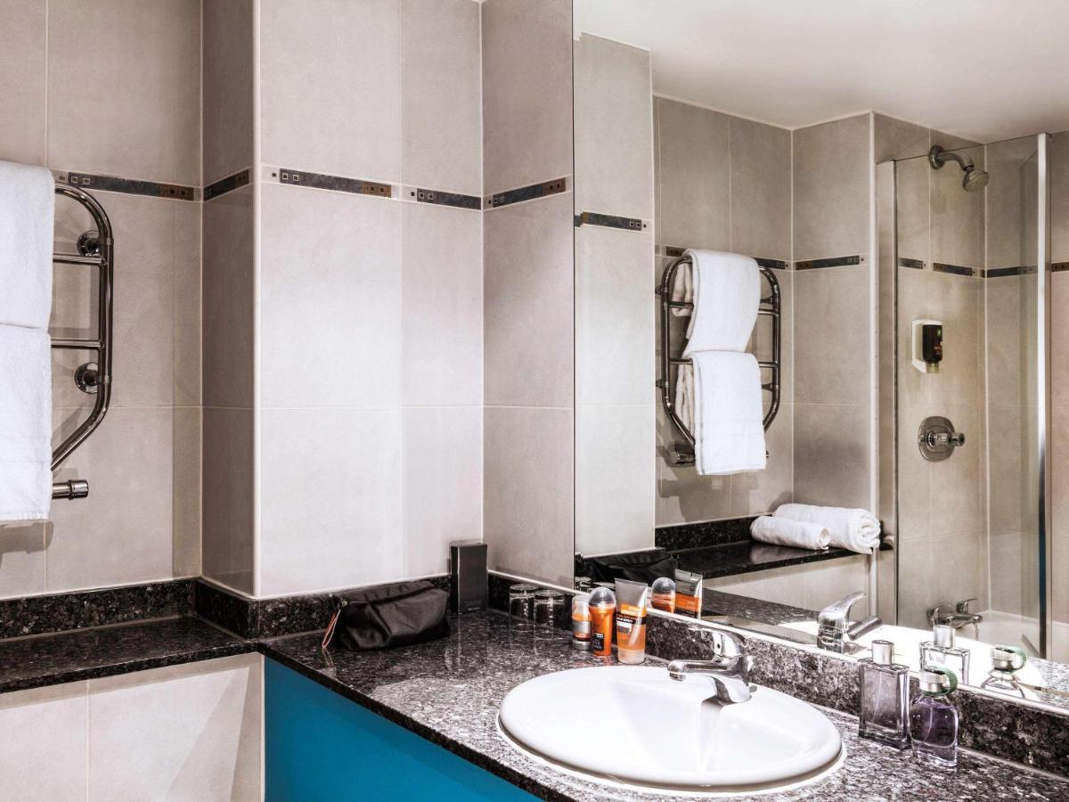 Ibis Styles Oxford Road Hotel 3*